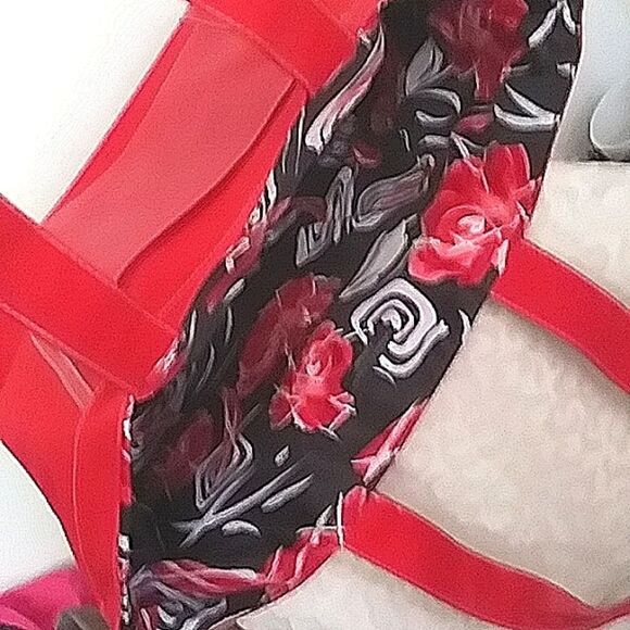 Lancome Tote Red Large Vegan Leather and Canvas - Picture 6 of 6